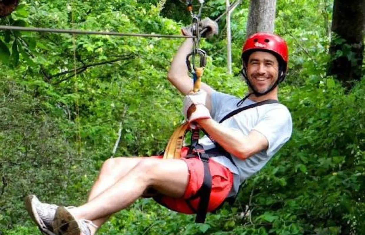 Congo trail canopy zip-lining tour in Costa Rica