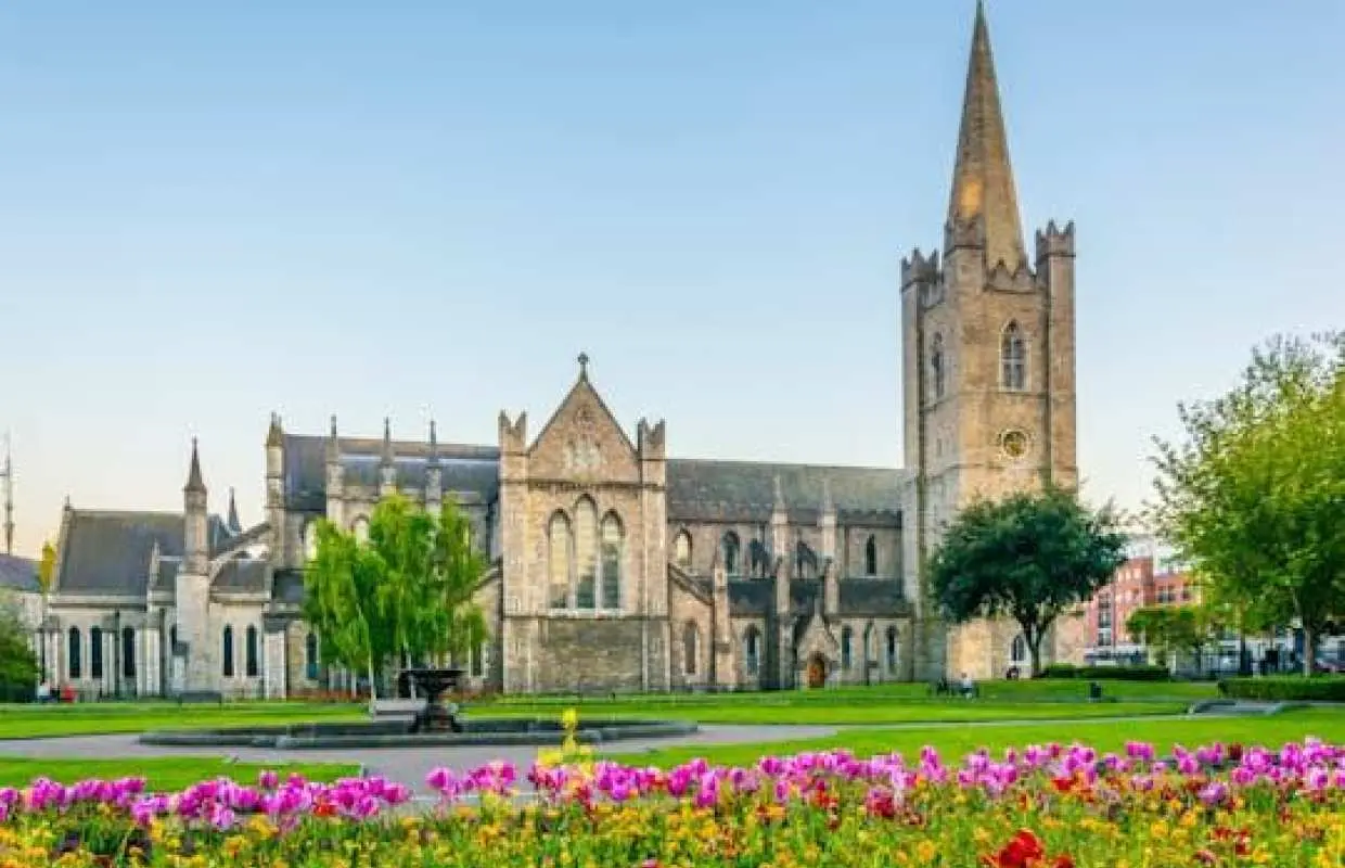 Dublin self-guided city walking tour