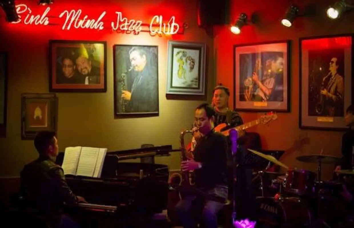Private guided tour of Hanoi's street food and music scene