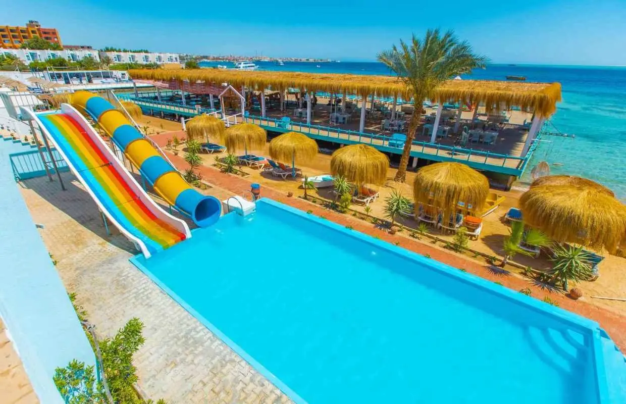 Hurghada: Aqua Park and Beach Experience｜Egypt