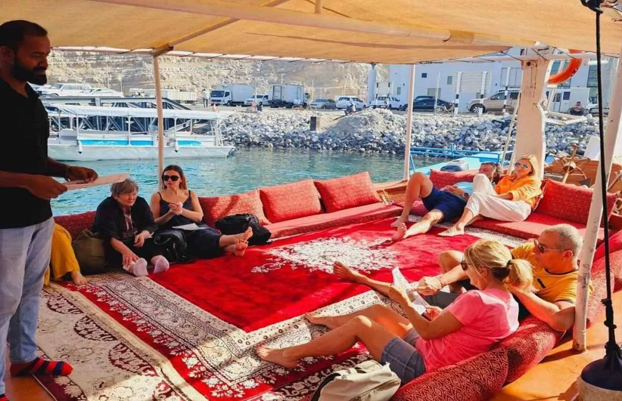 Dubai To Khasab Dhow Cruise with Snorkeling and Lunch｜United Arab Emirates