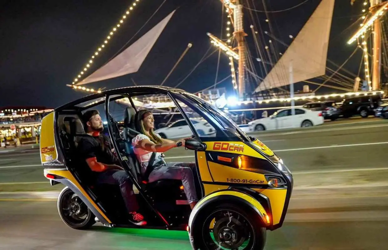 San Diego: Coronado Island Electric GoCar Night Tour｜United States