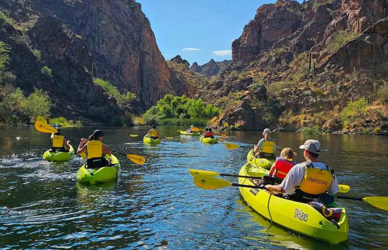 Saguaro Lake: Guided Kayaking Tour｜United States