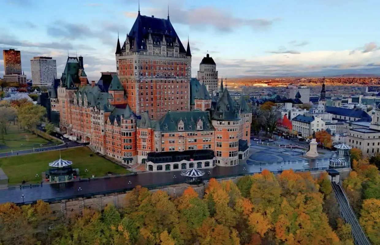 Quebec City chartered day tour