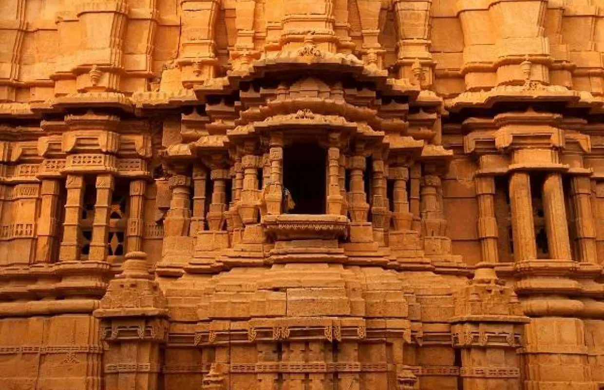 Jaisalmer หล่นจาก Jodhpur พร้อม Visit Osian และ Khichan | อินเดีย