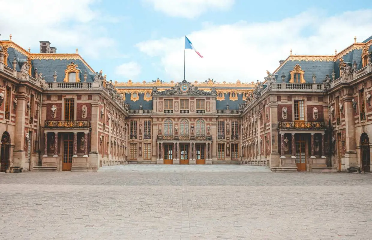 Versailles Palace entrance ticket with Garden Access & Audio guide