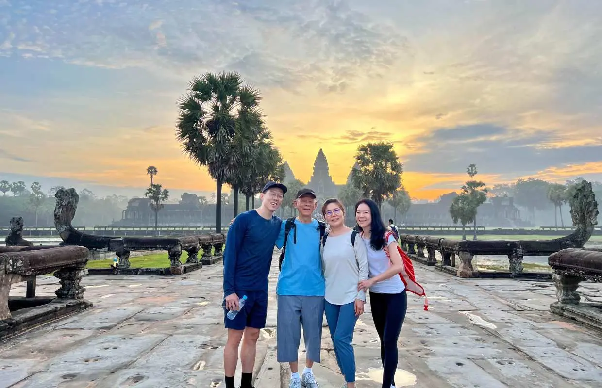 Angkor Wat Sunrise Tour with Japanese Speaking Tour Guide | Cambodia