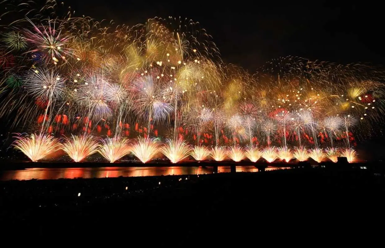 長岡まつり大花火大会 2泊3日観光新幹線ツアー（日光東照宮・大谷資料館・大内宿・会津若松）