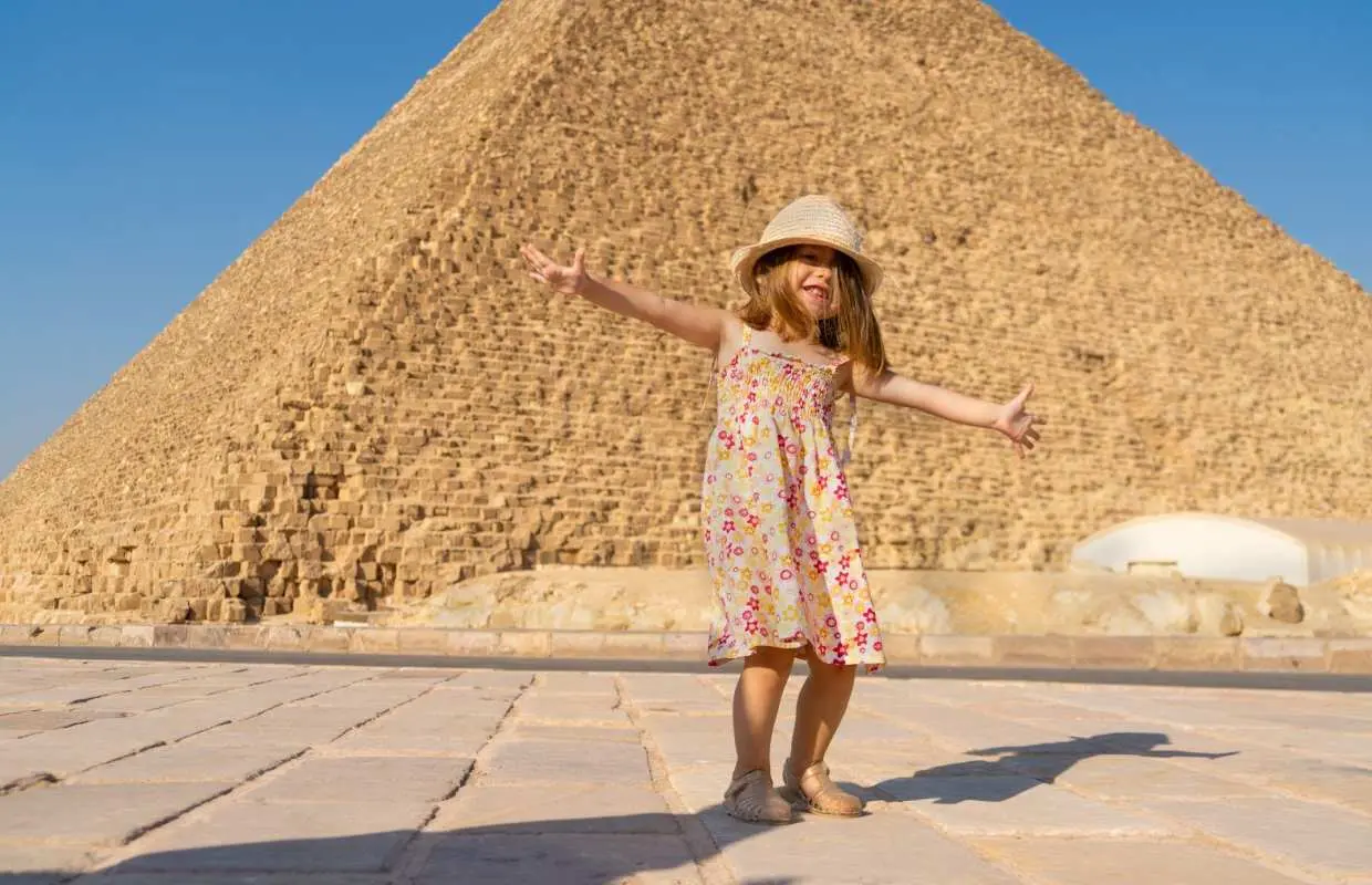Giza: Grand Egyptian Museum and Pyramids of Giza Guided Tour
