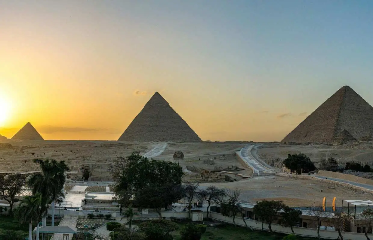 Pyramids at Sunrise Tour With Quad Bike Desert Ride