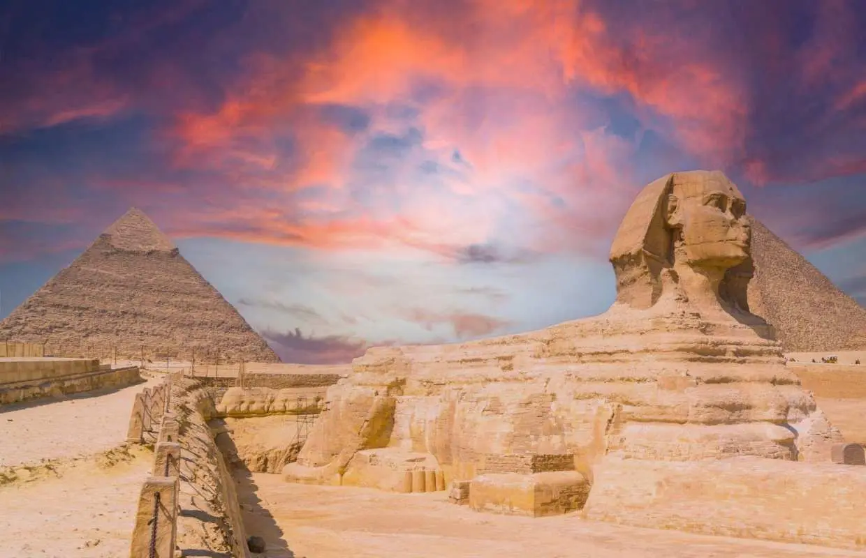 Private Sunrise Pyramids Tour With Cairo Felucca Sailing
