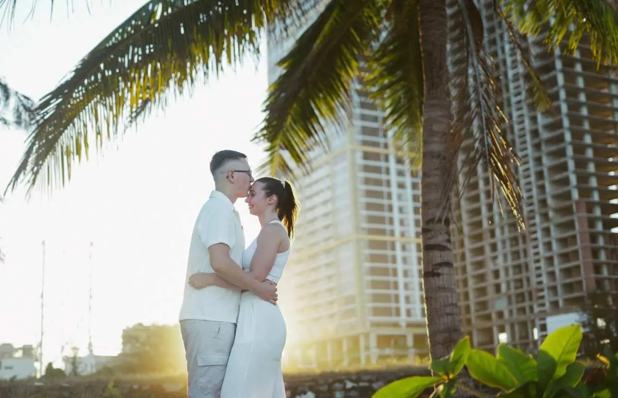 Da Nang: Beach Photoshoot with Professional Photographer