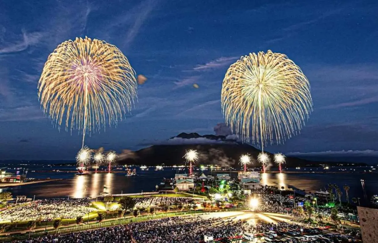 【9月26日限定】大洗海上花火大会（海上烟花20000发）｜专车往返直达｜含海滨公园门票