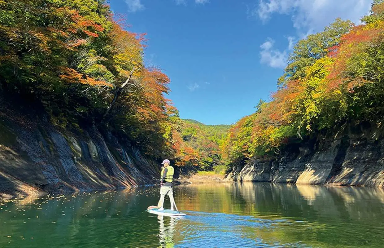 【Sendai Departure】Sendai SUP Experience & NIKKA Whisky Distillery & Defining Nyora Saiga Temple Day Trip | Minimum 2 people required, Private transfer, Multilingual service (Miyagi Prefecture)