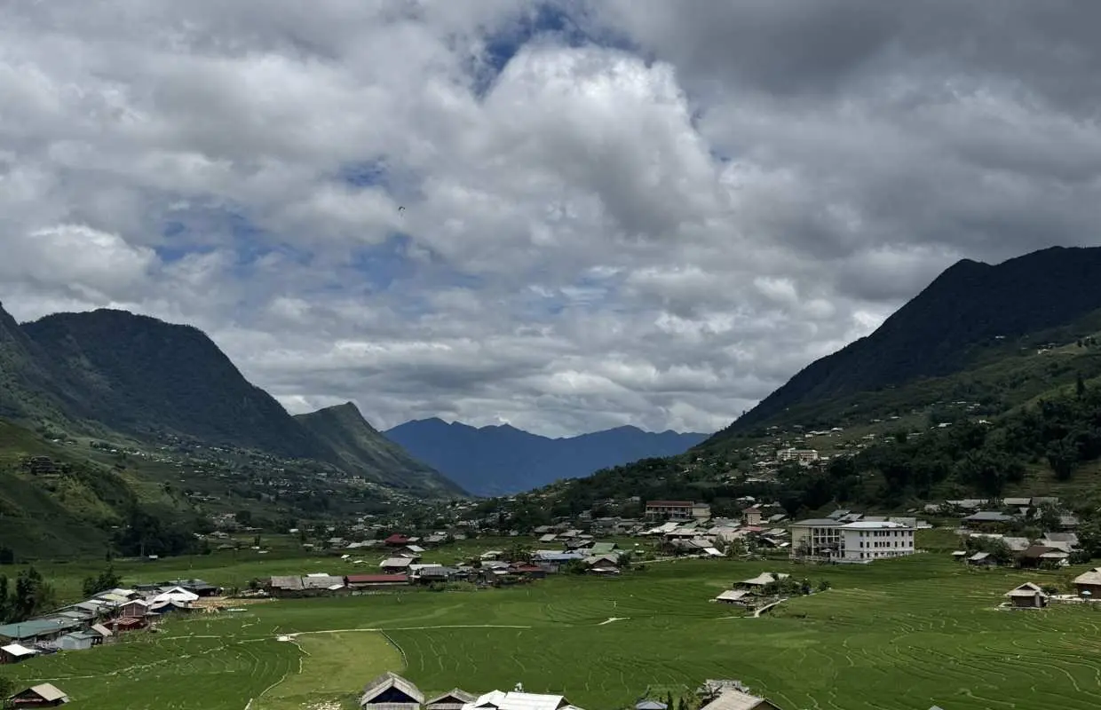 Sapa | Hikking through Villages & Terraced Fields — 2-Day Tour| Departure from Hanoi