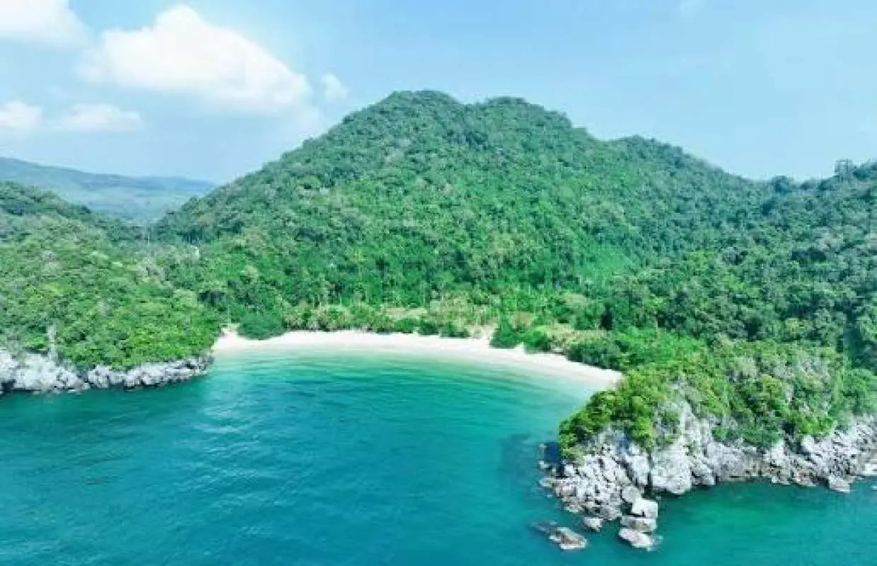 Private Transfer from Huahin to/from Chumphon | Thailand