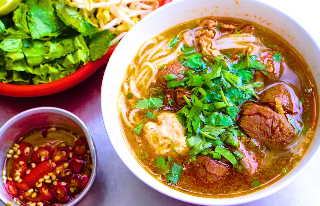 Hà Nội: Tour ẩm thực đường phố buổi tối có hướng dẫn | Việt Nam