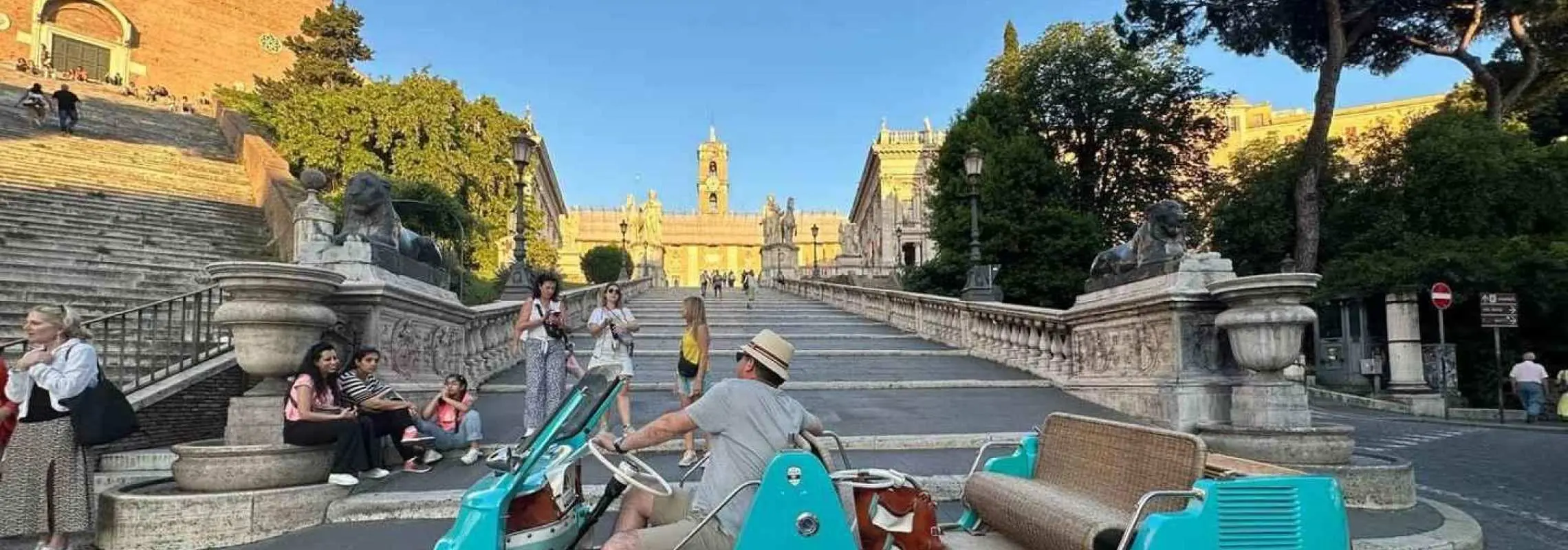 Rome's Ultimate Vintage Electric Driving Tour｜Italy