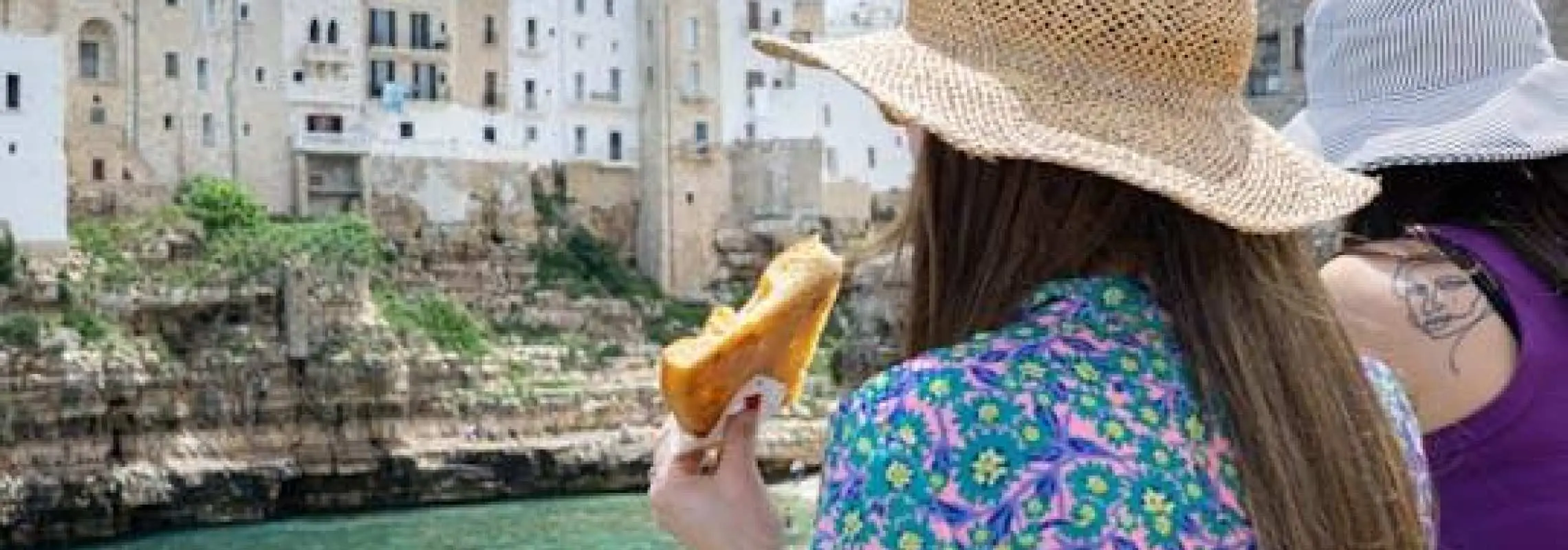 滨海波利尼亚诺街头美食之旅