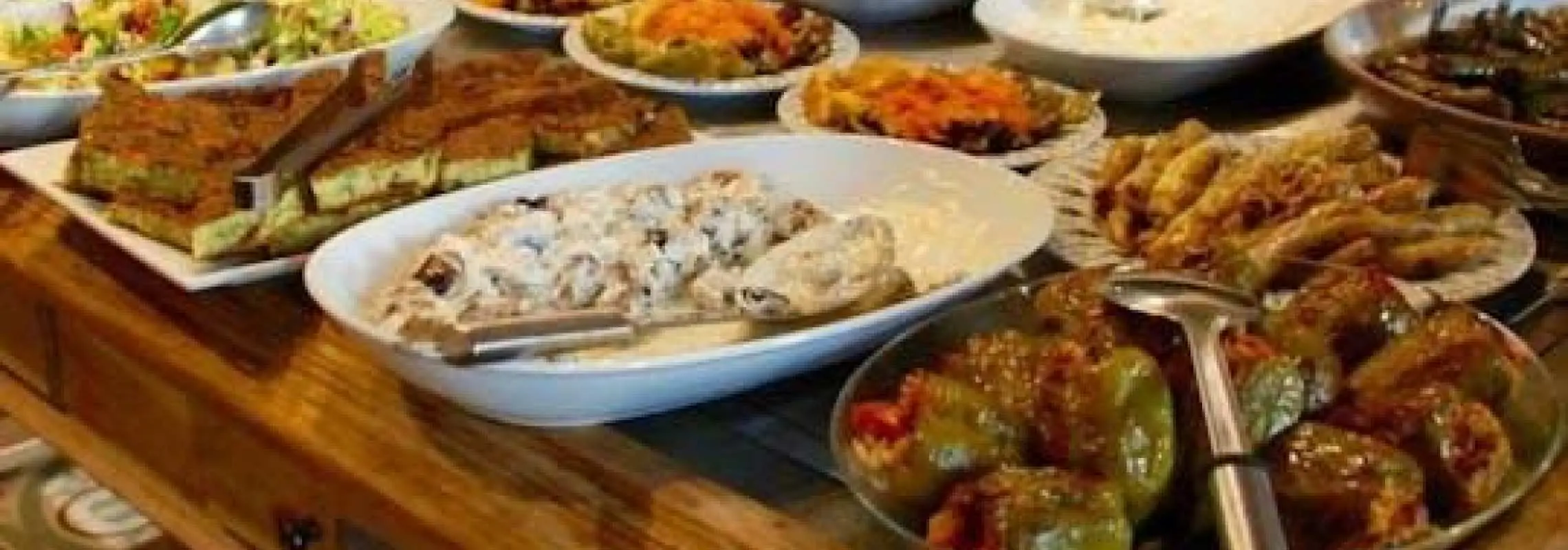 Gourmet Tour and Landmark Exploration in Izmir