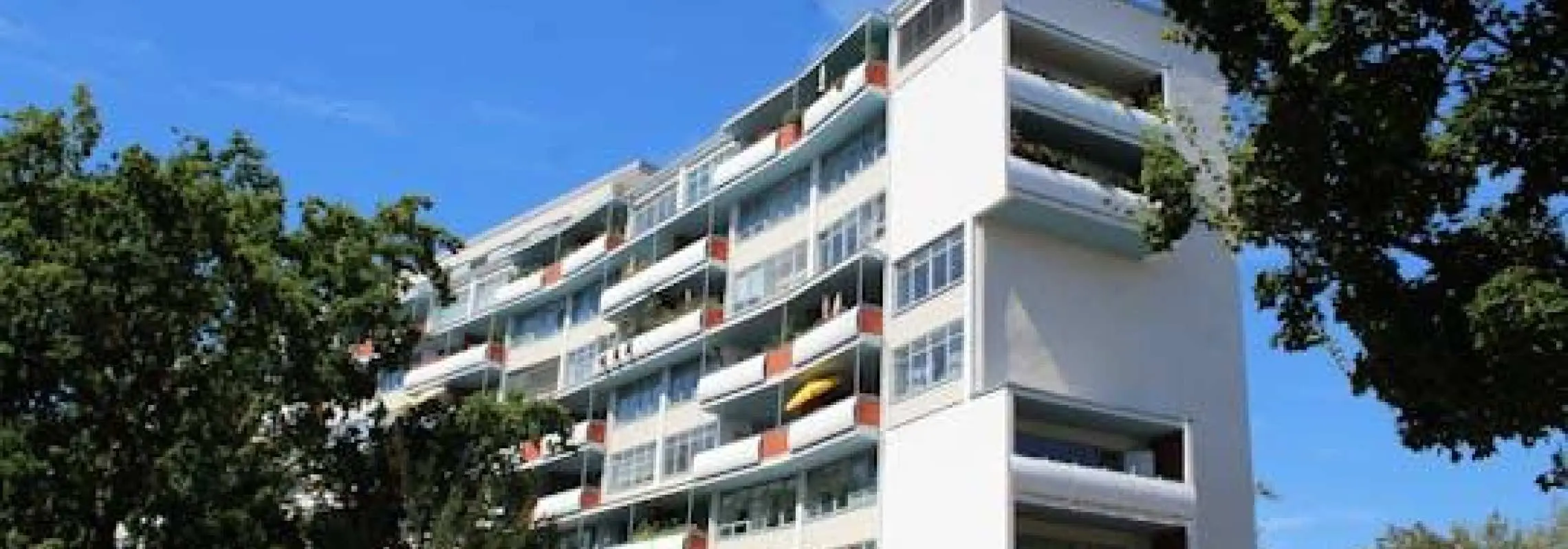 Architecture tour Berlin: The Hansaviertel 1957