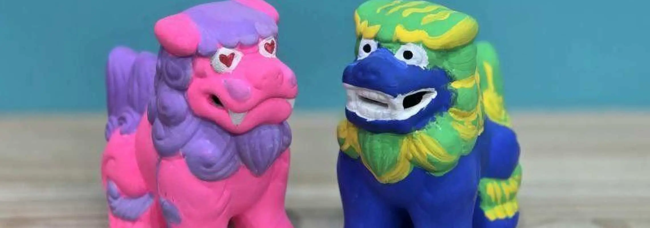 [Okinawa, Kokusai Street] Shisa painting experience - Create your own unique Shisa by choosing the colors! Recommended for families, school trips, and couples!
