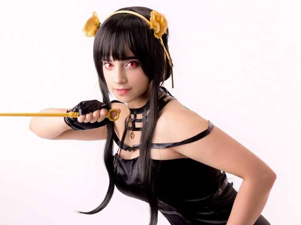 Osaka Shinsaibashi Japanese anime cosplay photoshoot with ...