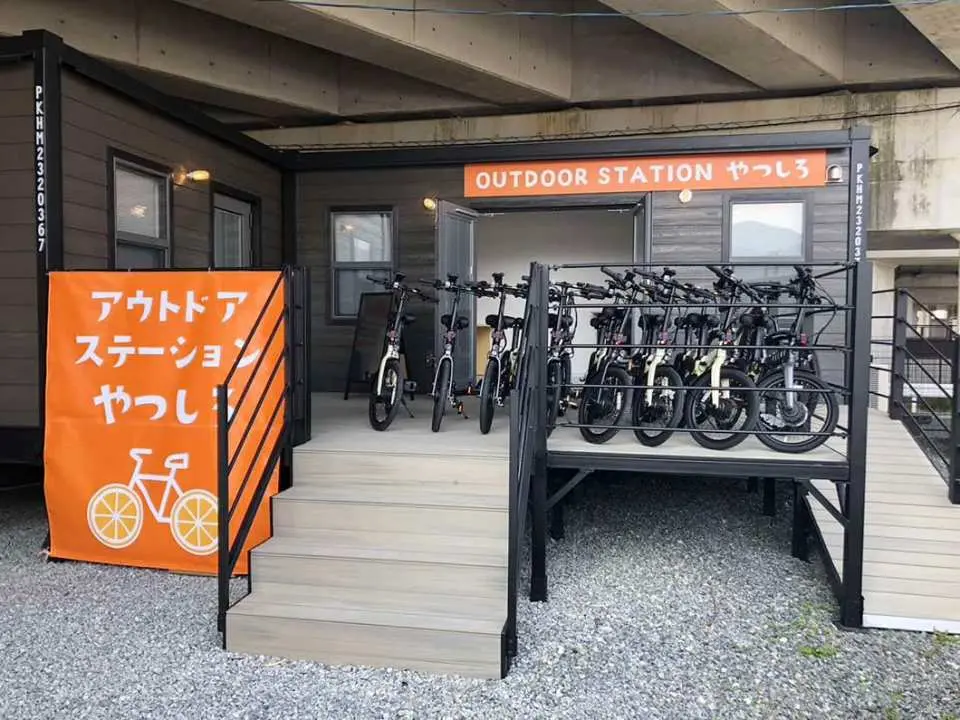 Aim to collect all 51 Kumamon furniture pieces on an electric