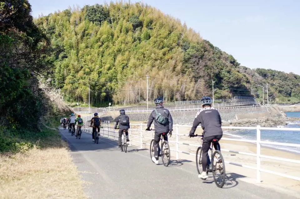 福岡・糸島レンタサイクル＆ガイドツアー｜糸島観光 - KKday