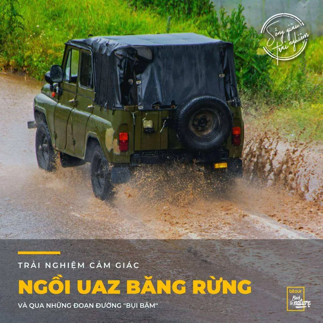 jeep riding through the mud