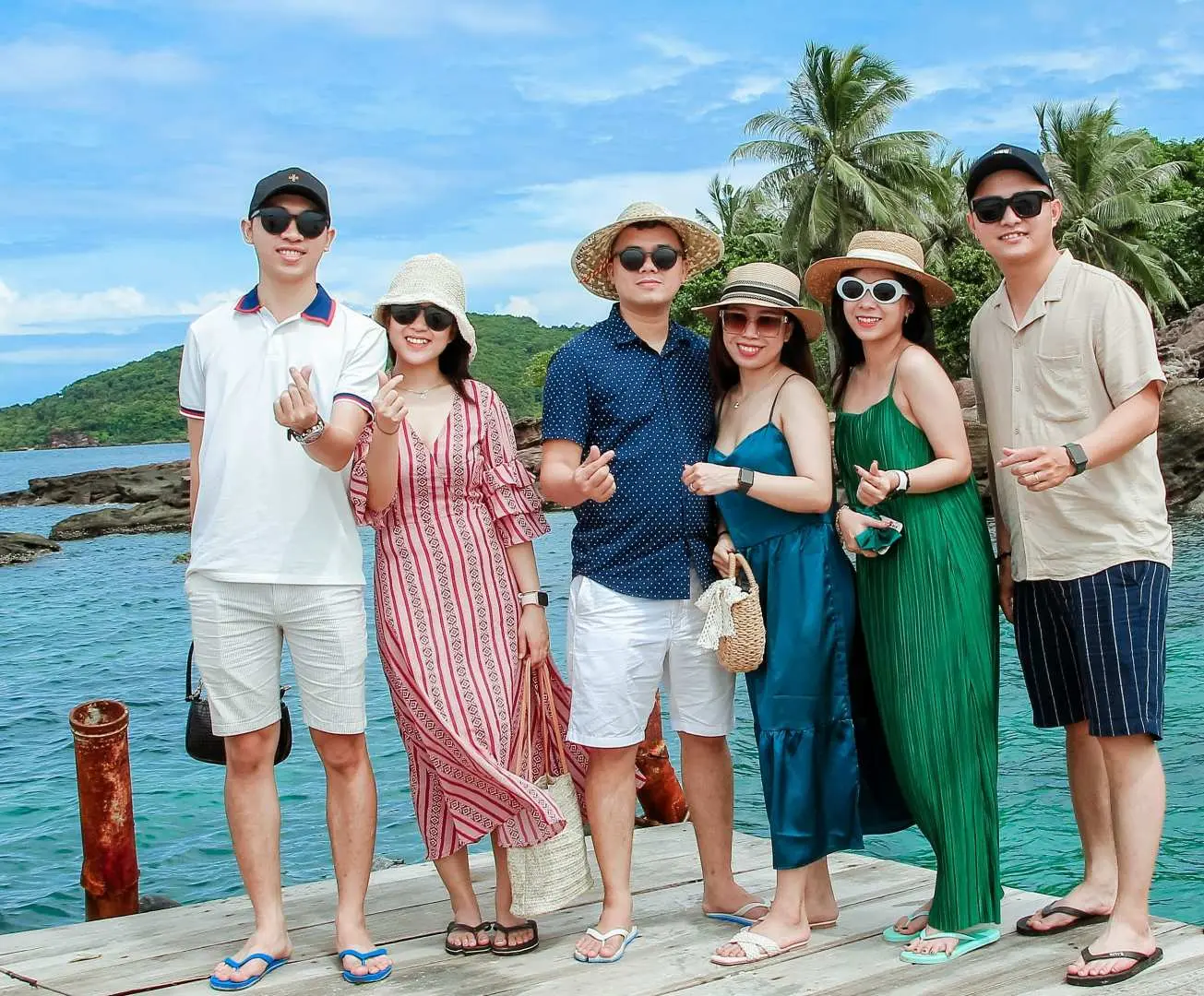 เที่ยวเกาะกัมกิ
