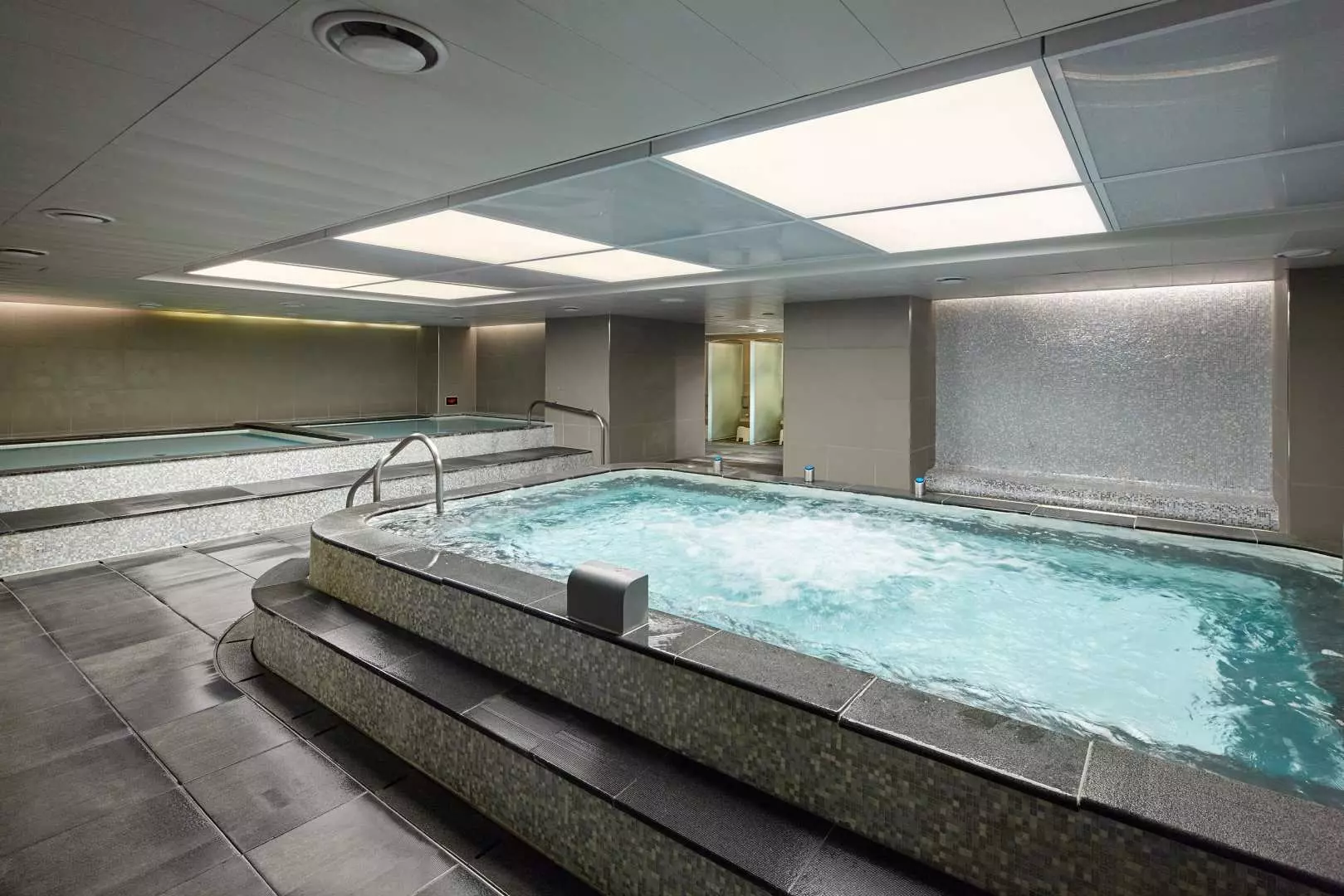 [For Foreign Tourists Only] Lotte Hotel Busan | South Korea