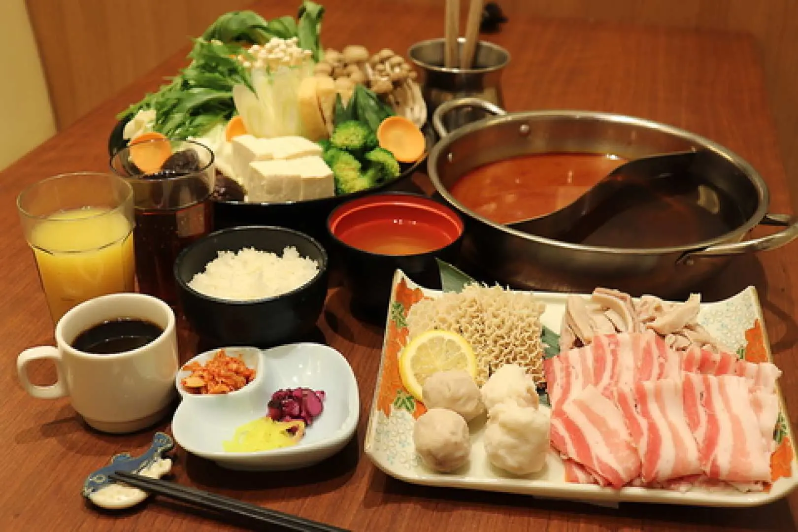[Japan Travel・KKday Exclusive] Wagyu Crab All-You-Can-Eat Osaka Portal Main Store・Japanese Shabu-shabu Restaurant Reservation｜Free choice of 10 different broths｜Namba OCAT