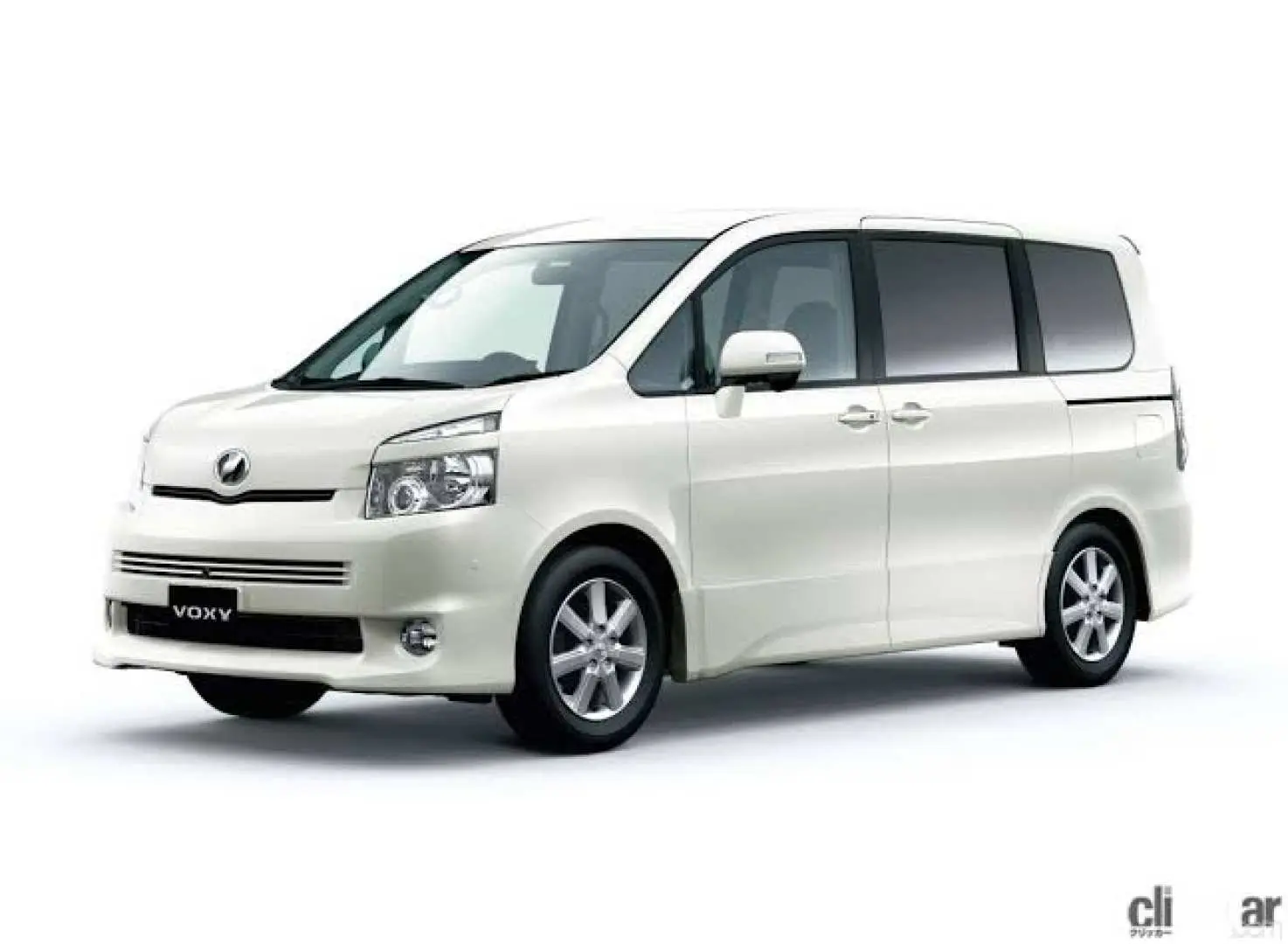 Naha City Rental Car Reservation | 4- to 8-seater | Okinawa, Japan