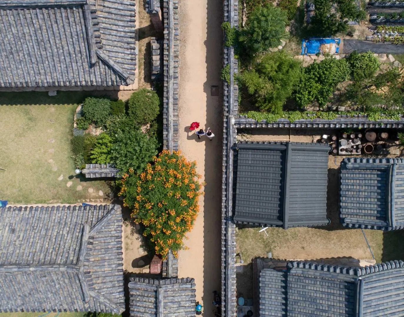 Otgol Village - Known as one of the "Top 10 Beautiful Stone Wall Villages" by the Cultural Heritage Administration, Otgol Village gives you a glimpse into the lifestyle of the Joseon Dynasty through houses preserved for over 400 years