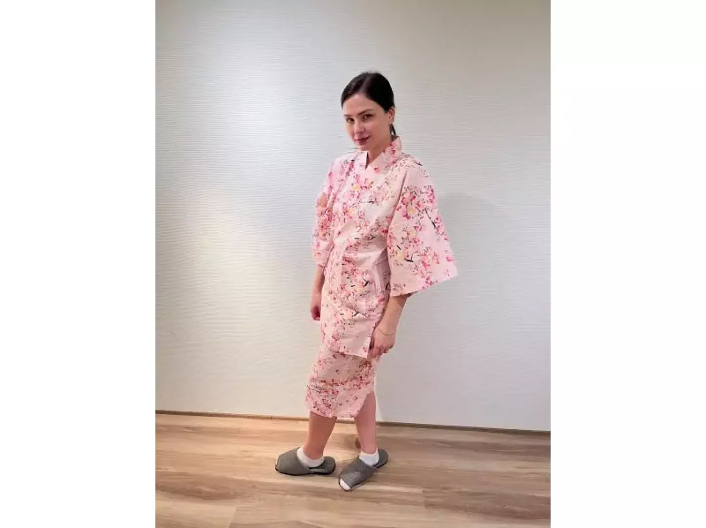 ② 換上甚平（免費出借，男女套裝都有）