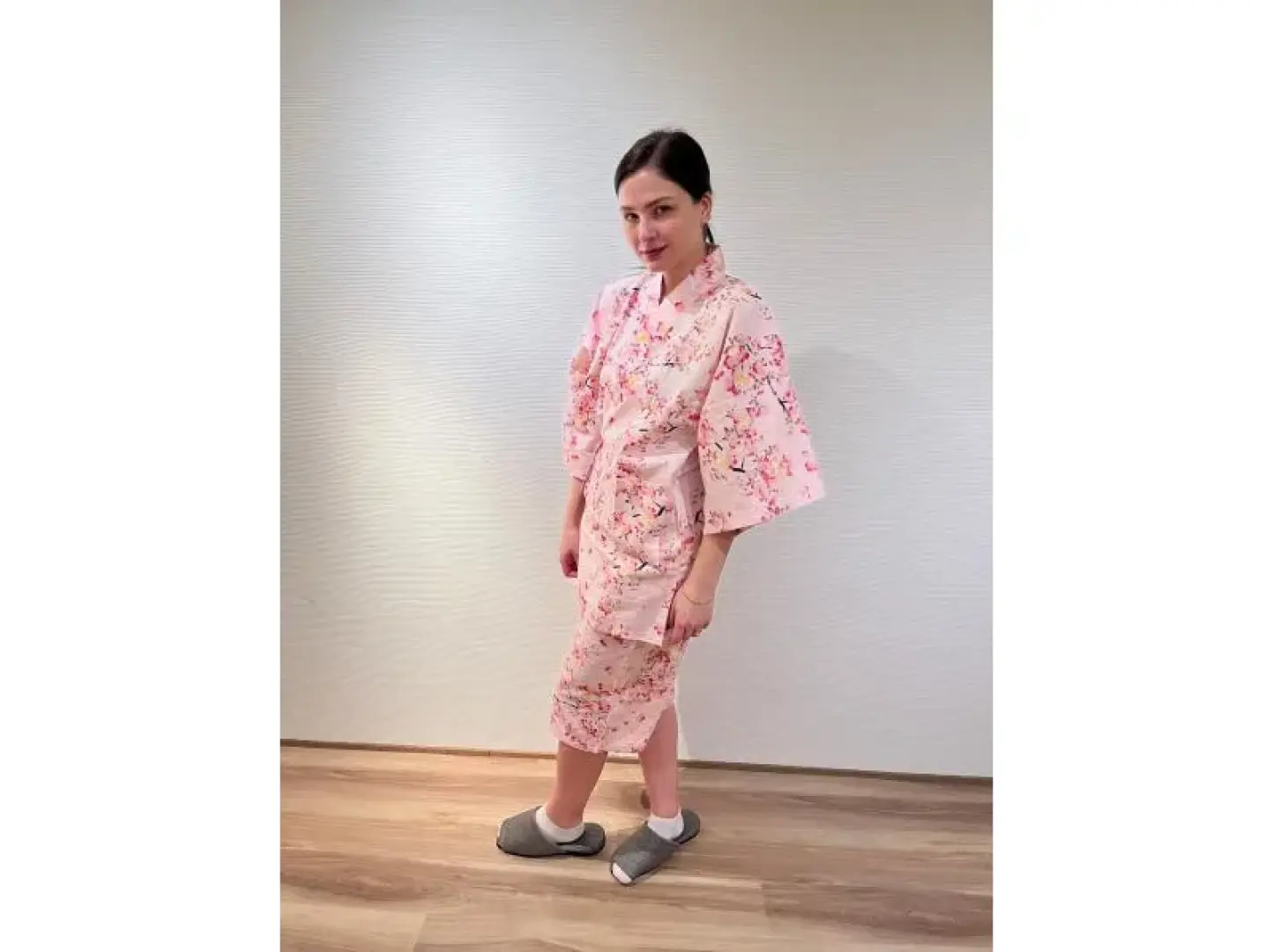 ② Change into jinbei (rental free. Men's and women's suits available)