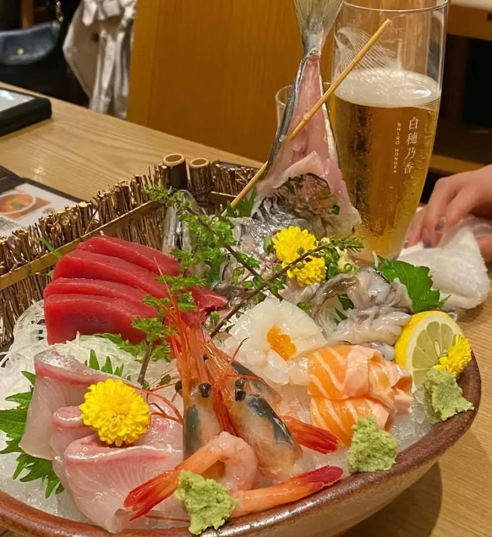 12：00可以在附近享用日式料理（建議時間1小時）