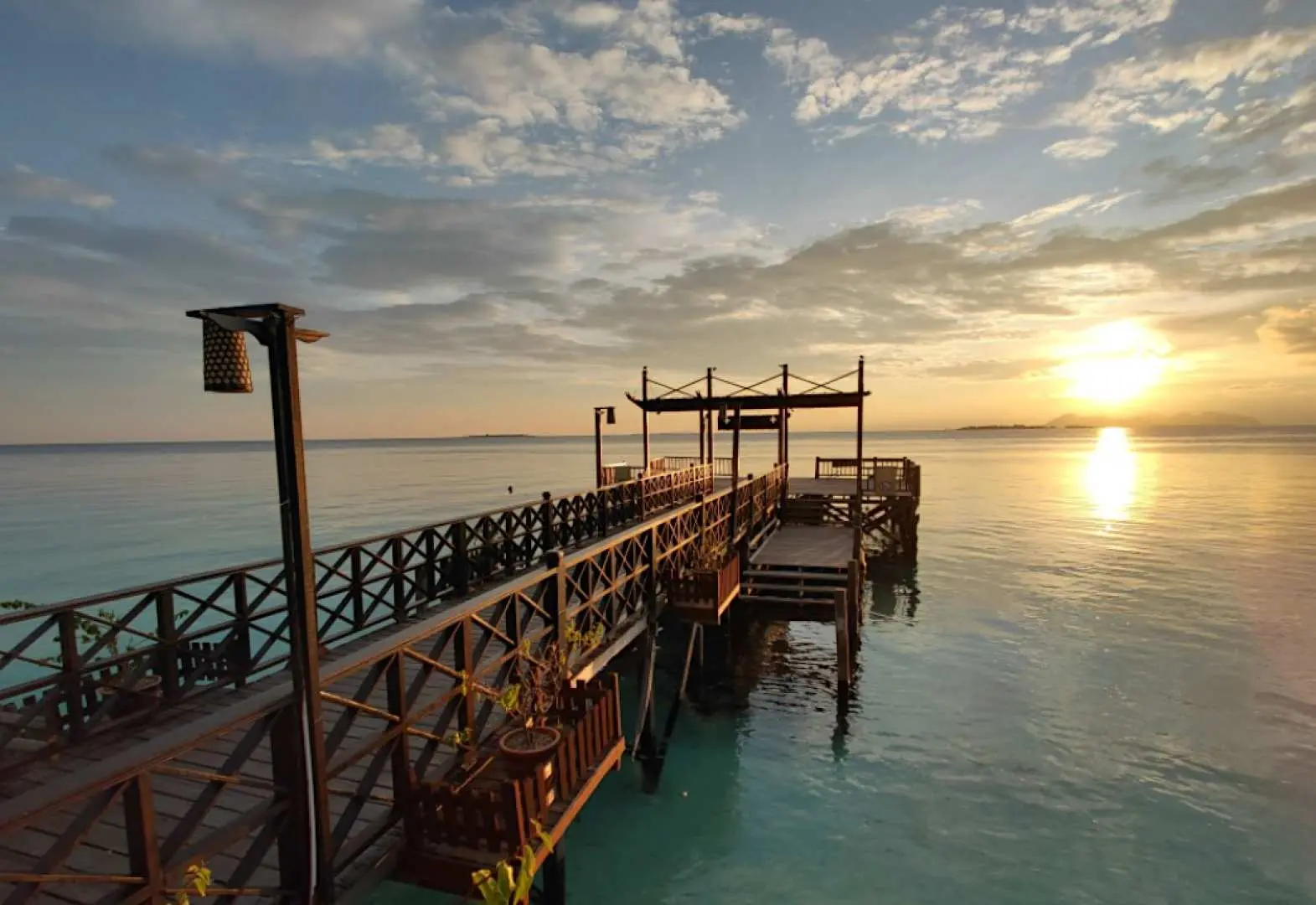 Evening: Dinner at Resort: Enjoy another delightful meal at the resort and a relaxed evening.