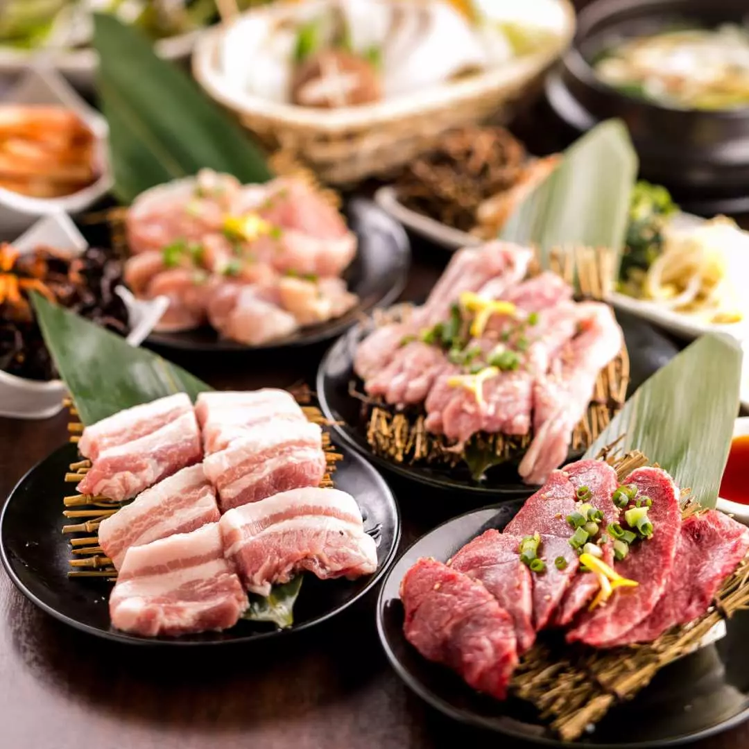 大満足の焼肉食べ放題