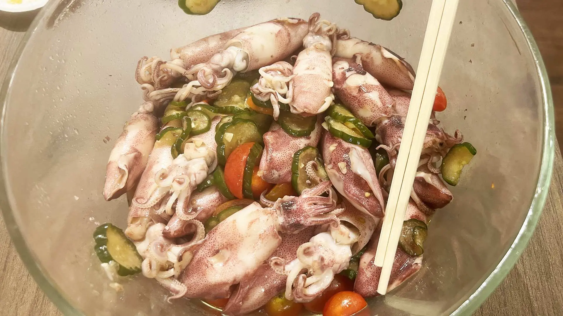 搭配麒舜老師祕密的醬料配方，非常好吃的涼拌小卷試吃，心動不如馬上行動！