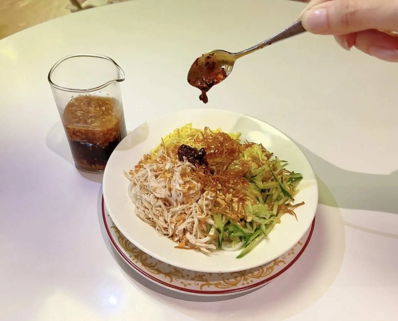 云南特色凉拌米粉
