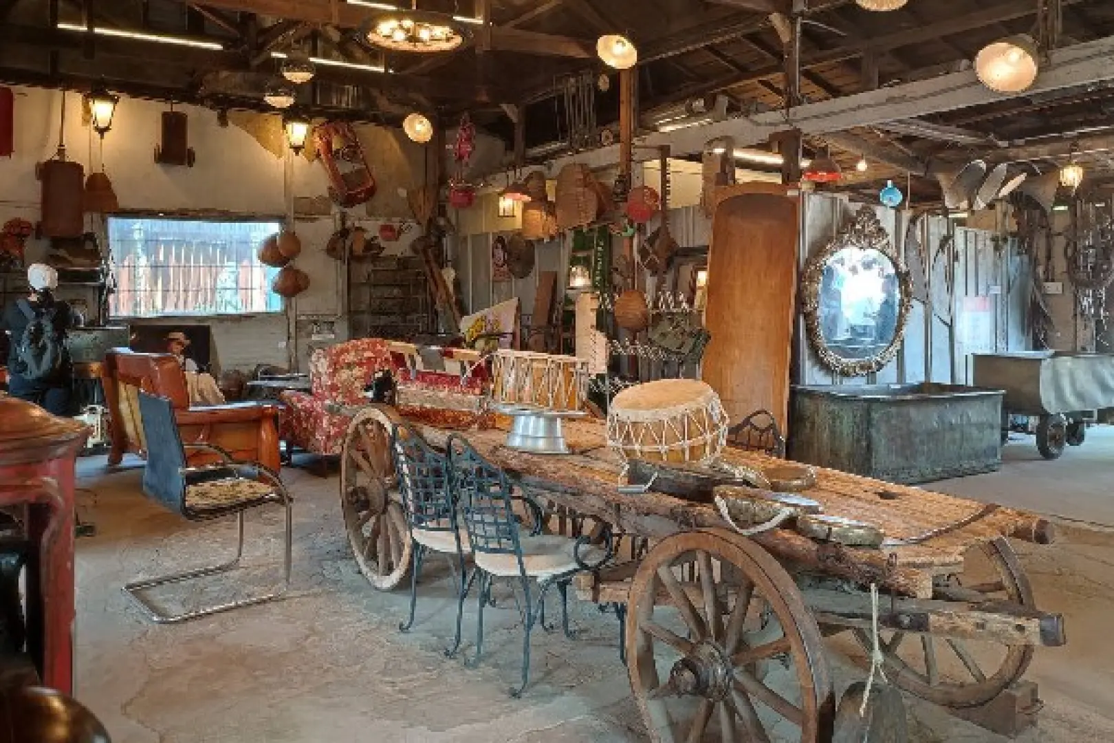 【仁川江華島(韓國第五大島嶼)〉江華LUGE渠道滑車＋景觀纜車＋展望台〉傳燈寺〉江華故事小路(韓屋聖堂)〉朝陽紡織文創咖啡廳(每人提供一杯飲品)〉稻花農夫體驗(韓式烤肉豆瓣醬DIY＋荷葉營養飯&生菜包炒豬肉套餐)】