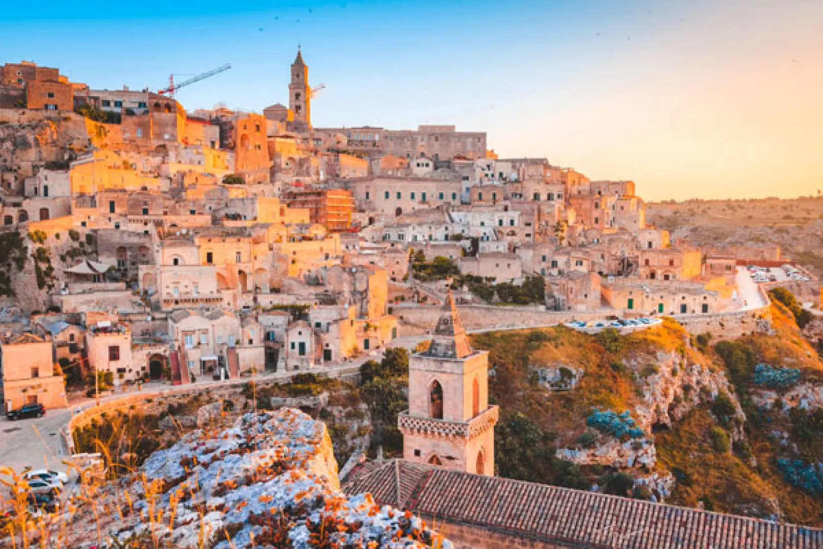 【米蘭／巴里〉72公里〉照●阿貝羅貝洛Alberobello(蘑菇村)〉68公里〉照●馬泰拉Matera】