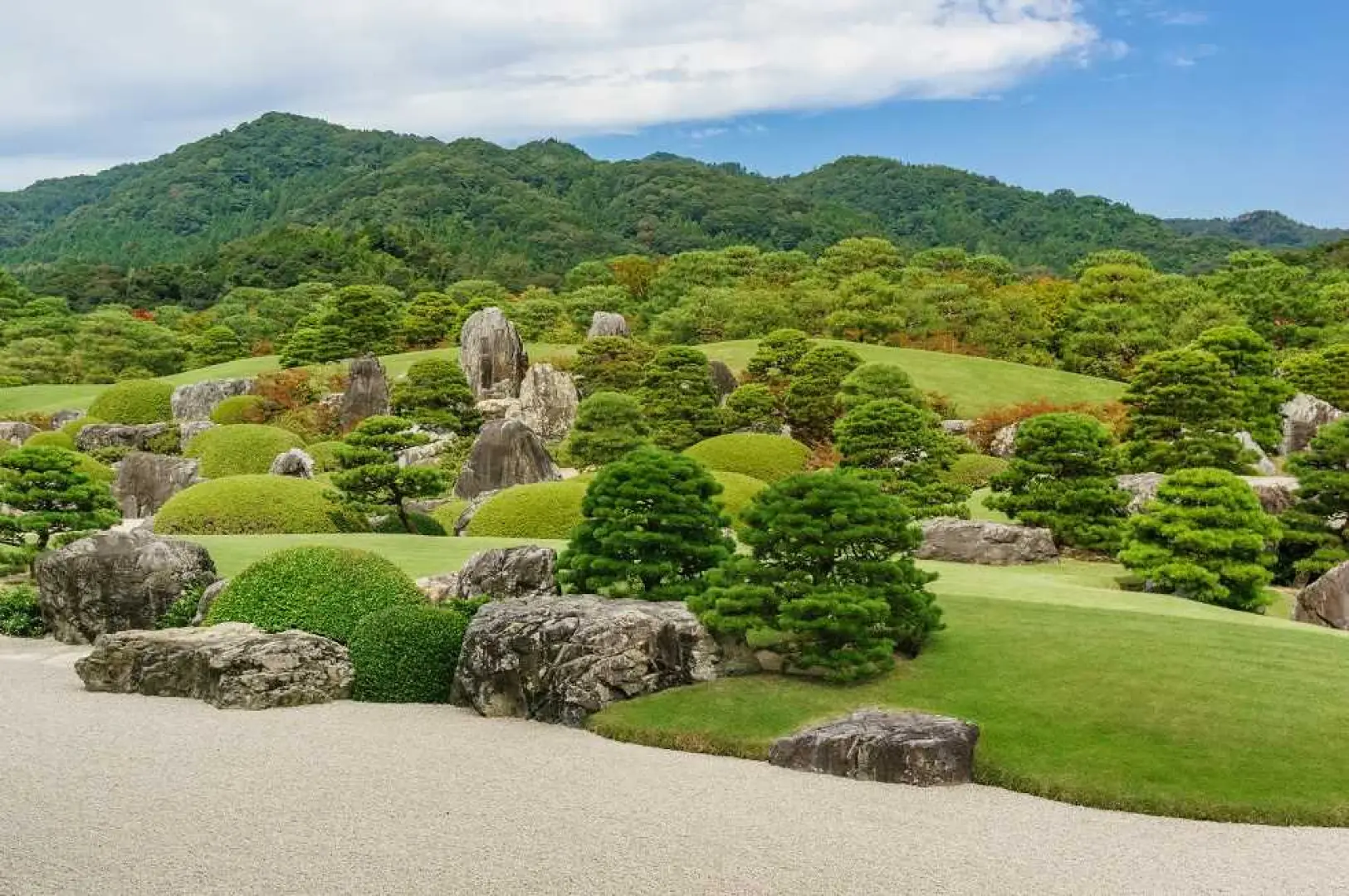 【入●松江城堀川遊覽船〉入●島根松江城(不上天守閣)〉入●宍道湖觀景台〉入●足立美術館】