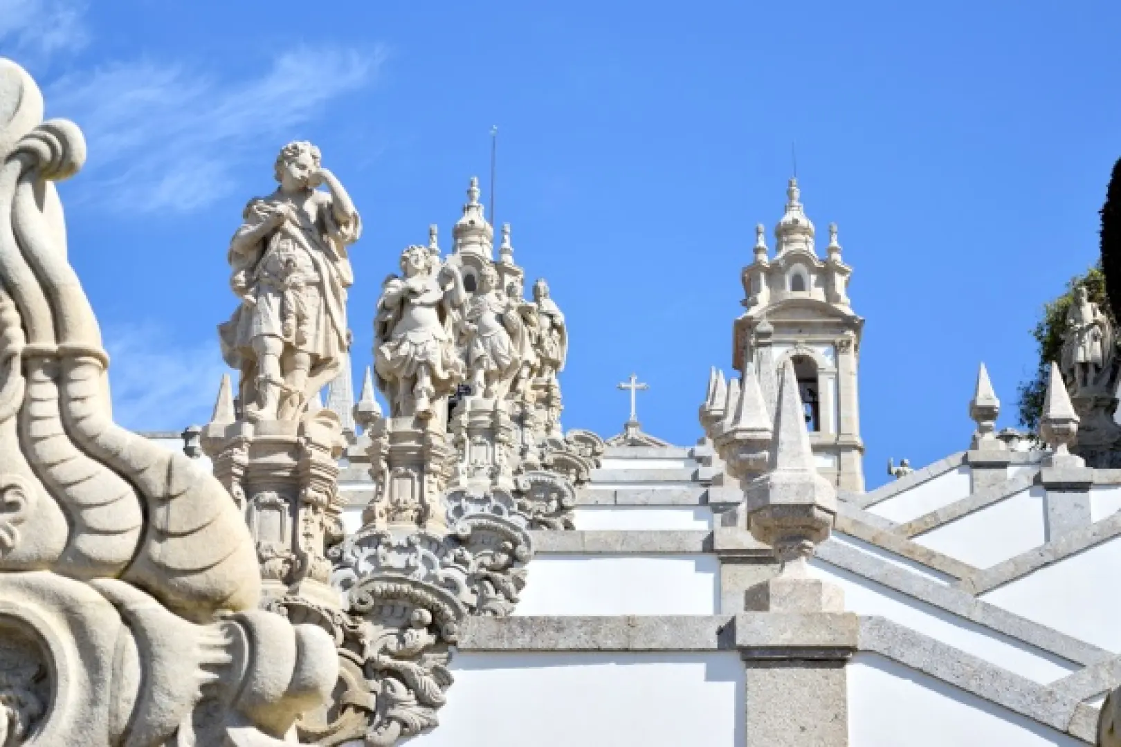 【杜羅河谷〉119公里〉布拉加〉照●山上仁慈耶穌朝聖所Bom Jesus do Monte〉54公里〉波爾圖Porto〉照●阿瑪斯教堂Chapel Almas de Santa Catarina〉照●聖本篤火車站São Bento Railway Station〉波爾圖】