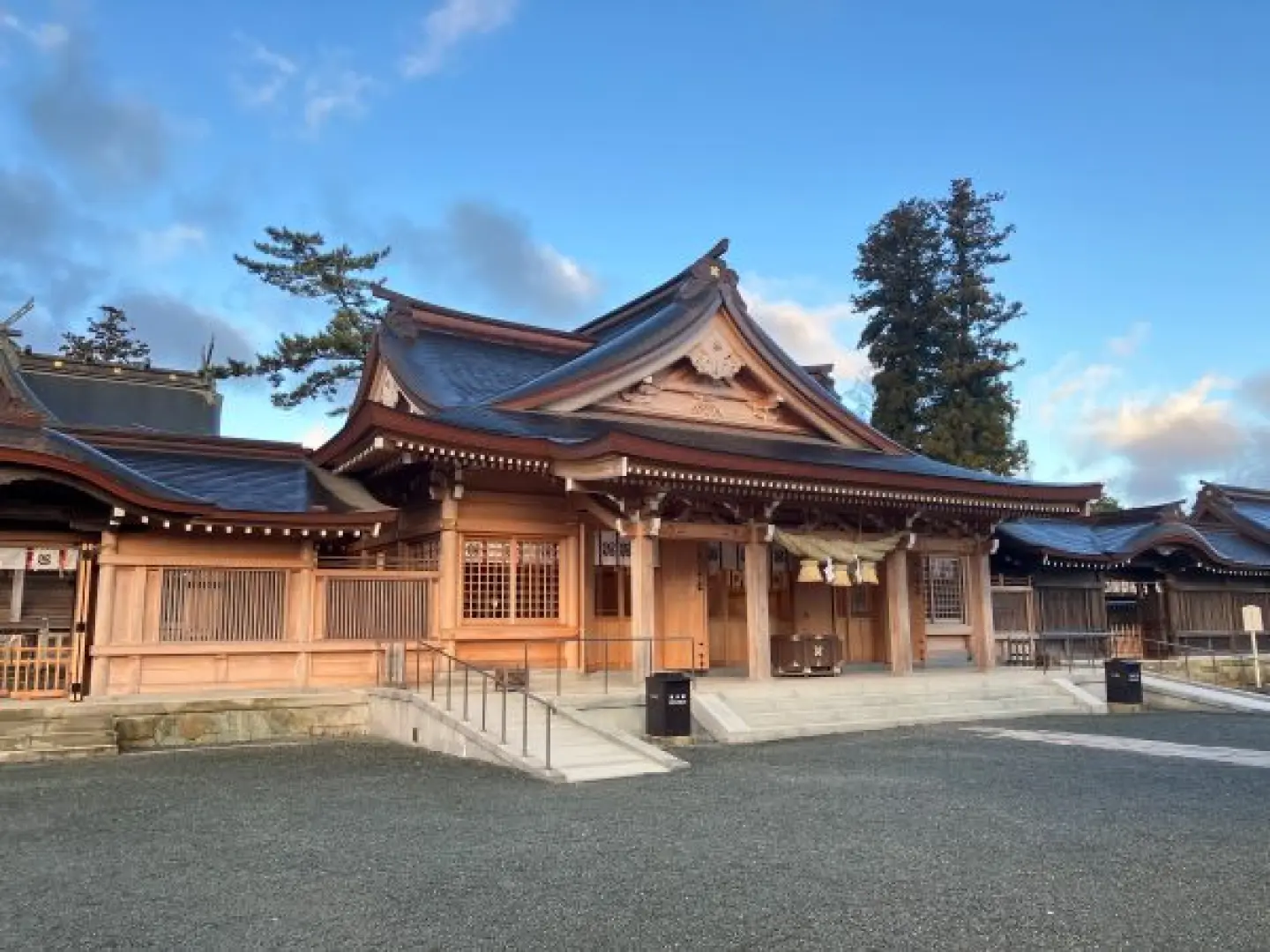 【照●高千穗峽(健行)〉照●真名井瀑布〉照●阿蘇草千里(遠眺阿蘇中岳火山)〉照●阿蘇神社〉阿蘇溫泉】