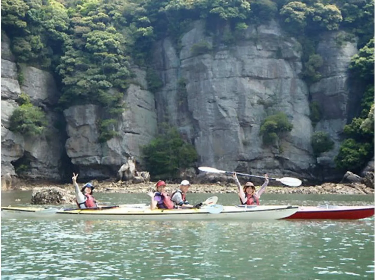 Departure ~ Kujukushima Kayak Tour. Set sail to the Kujukushima Islands. Enjoy the scenery 80cm above the water.
