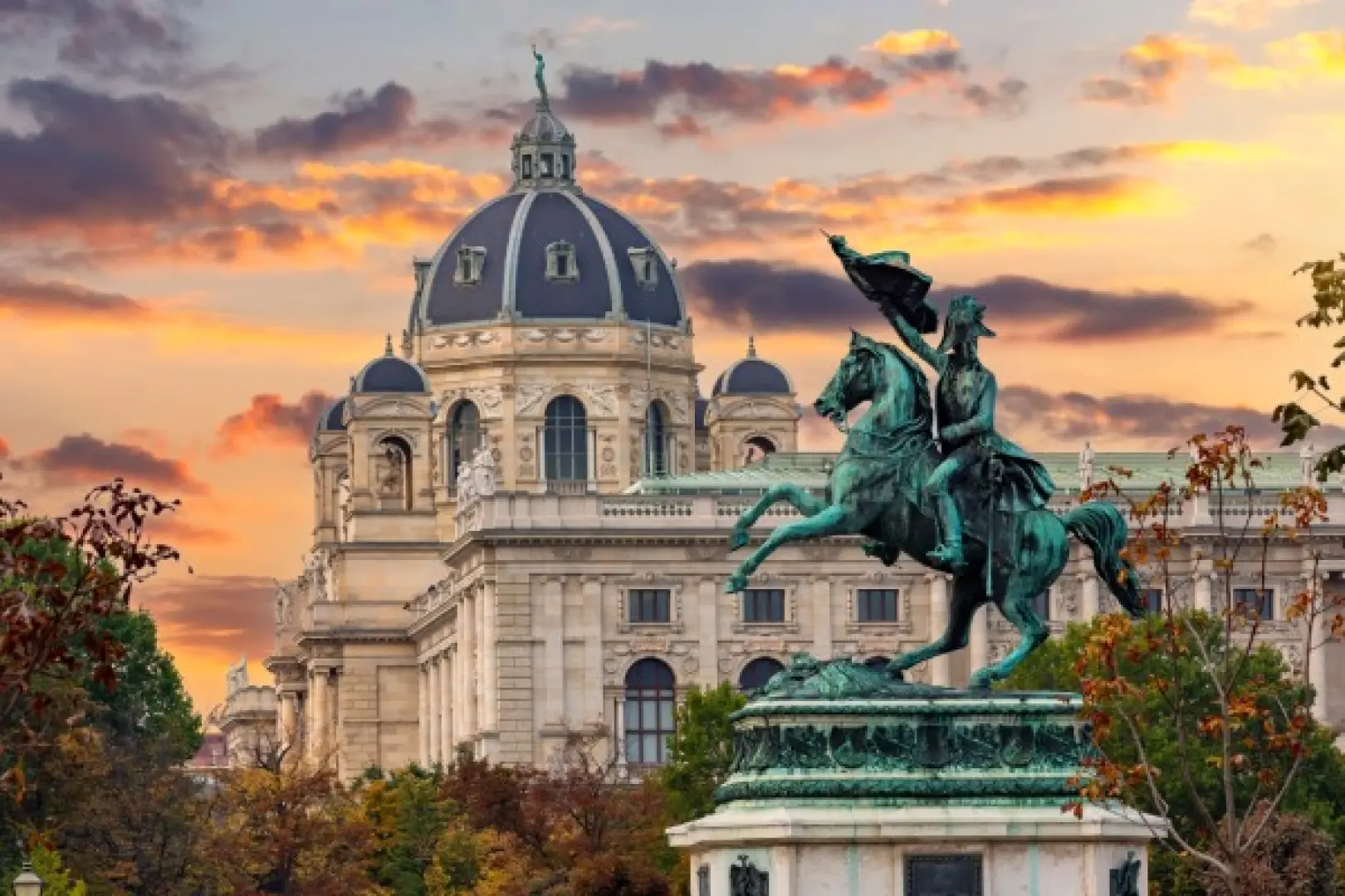 【維也納〉照●熊布朗宮Schloss Schönbrunn〉入●藝術史博物館Kunsthistorisches Museum Wien〉精品大街(葛拉本大街)Graben〉維也納半日自由活動〉維也納】