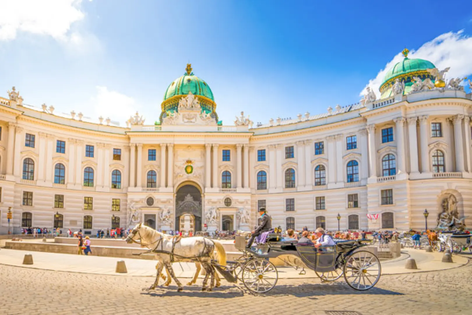 【薩爾斯干瑪格特湖區Salzkammergut〉296公里〉照●維也納市區觀光Vienna City Tour】